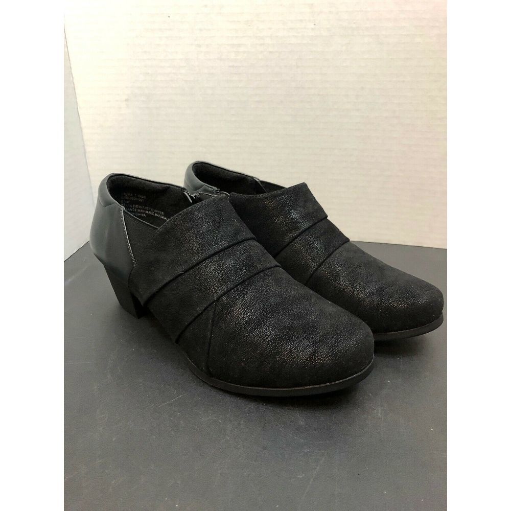 Black Rivet Laura Booties Black Sz 6.5 W